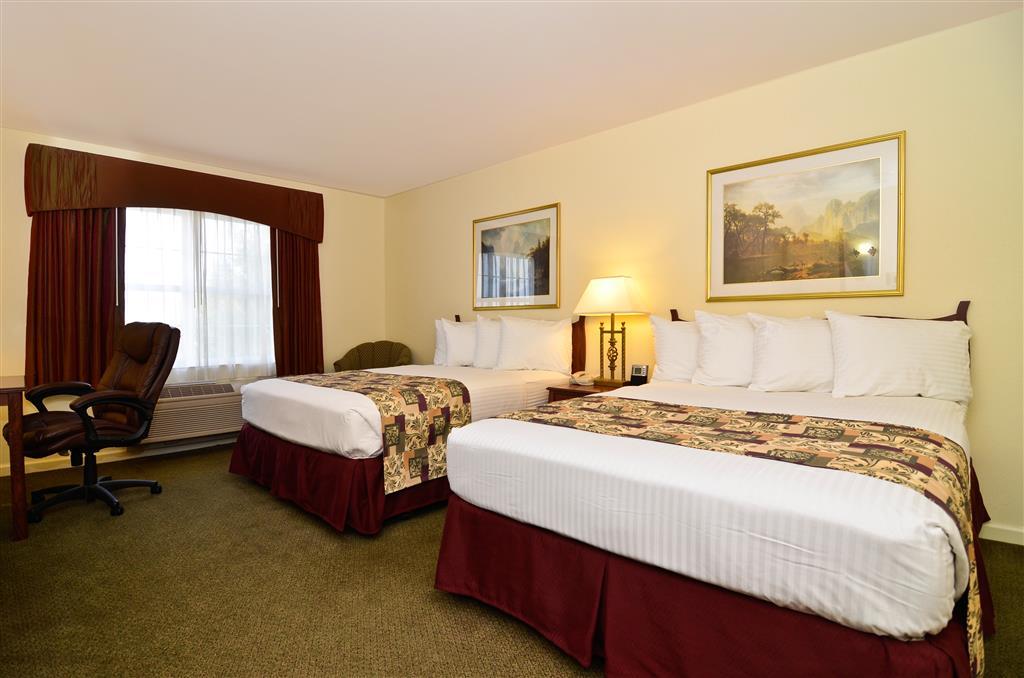 Best Western Cedar Inn & Suites Angels Camp Bilik gambar